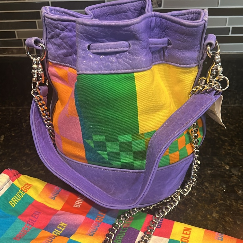Bruce Glen Colorful Bucket Bag - Picture 9 of 15